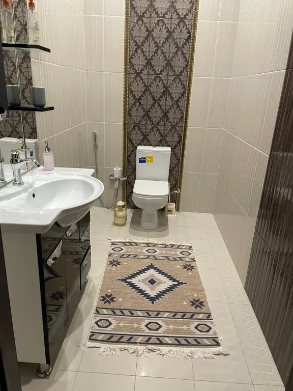 Квартира Большая уютная комната в частном доме — Махачкала