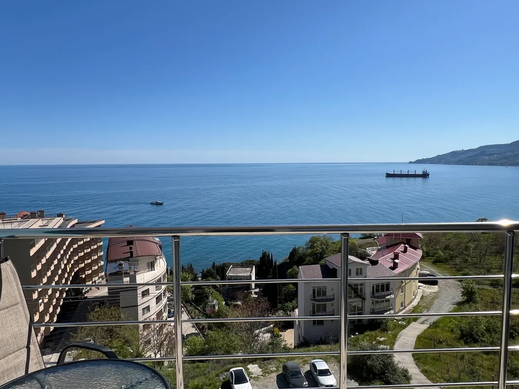 Квартира с видом на море