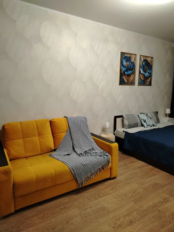 Квартира на двоих