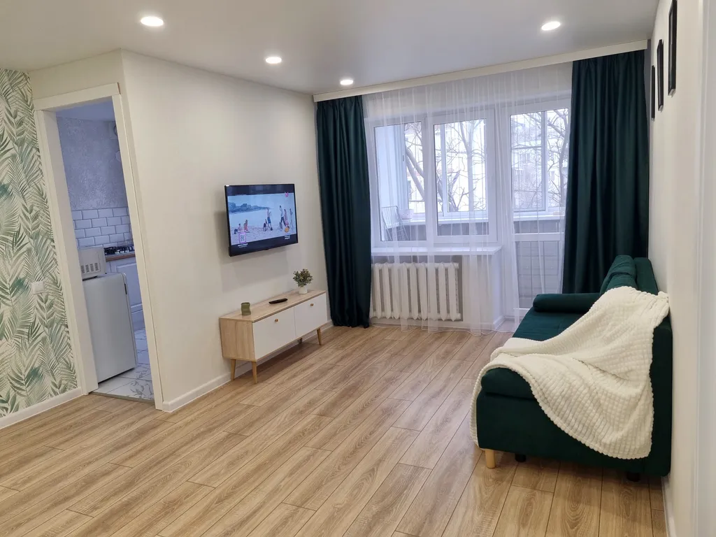 Уютная светлая квартира рядом с Дворцом спорта и Филармонией