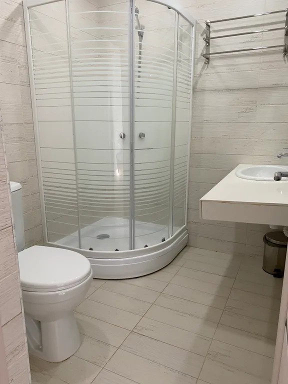 Студия на 4-х с кухней, балконом