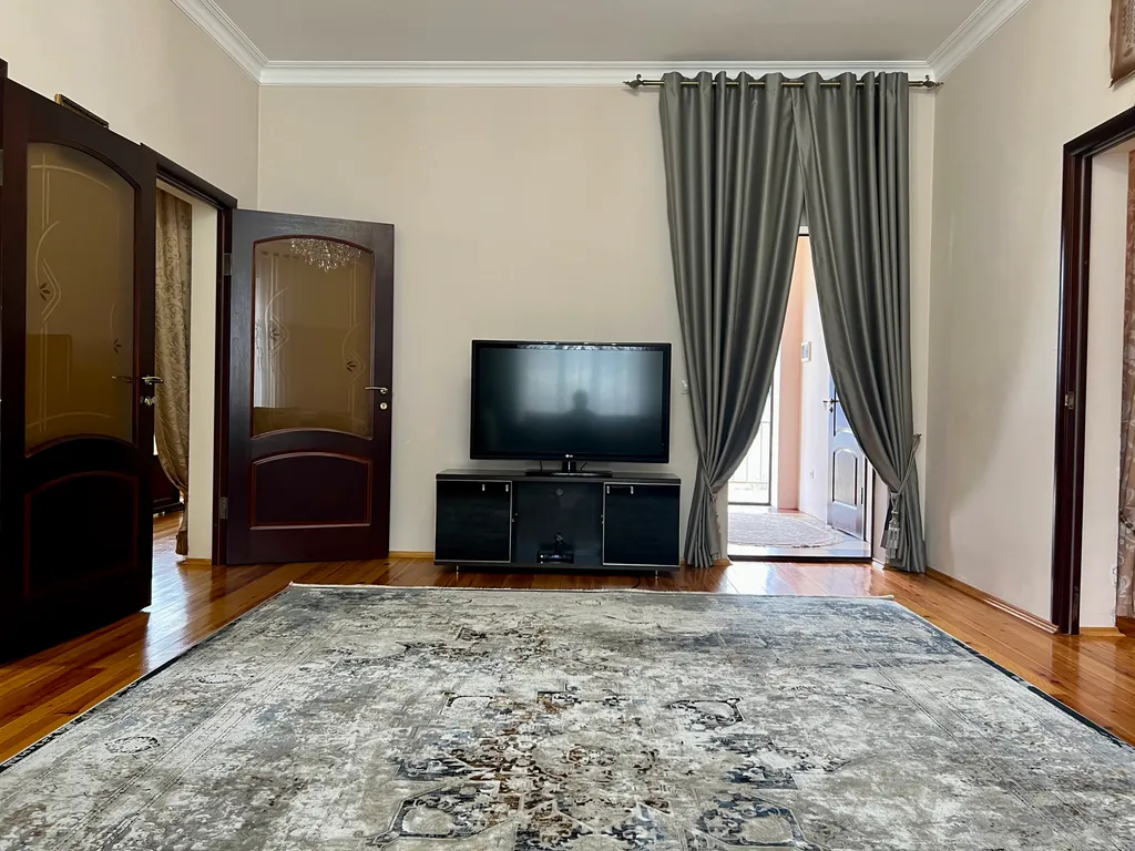 Дом с красивым видом на горы