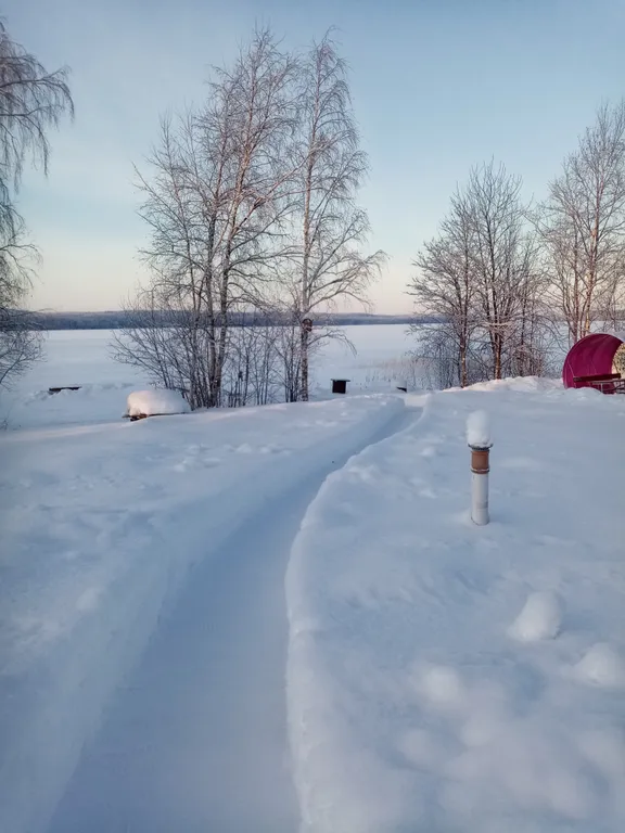 Комфортный домик на берегу