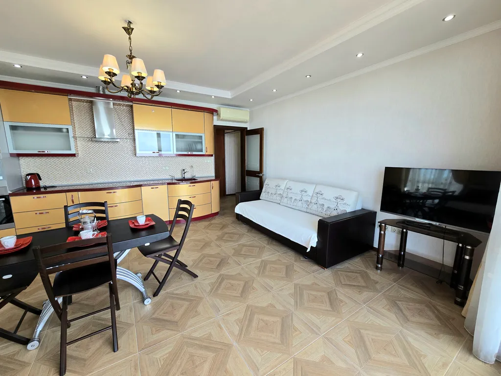 Квартира Просторная квартира с панорамным шикарным видом на море — Адлер