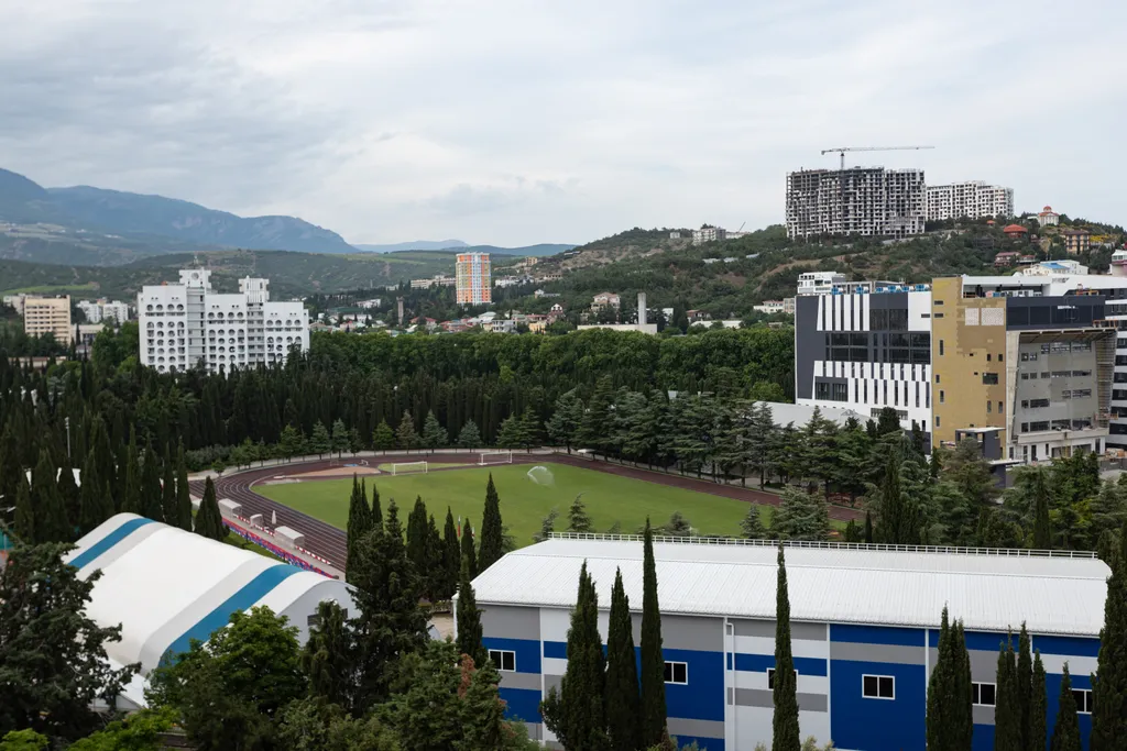 Просторная 2-комнатная квартира с видом на курорт