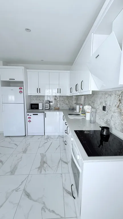 Клеопатра 2+1 линейная