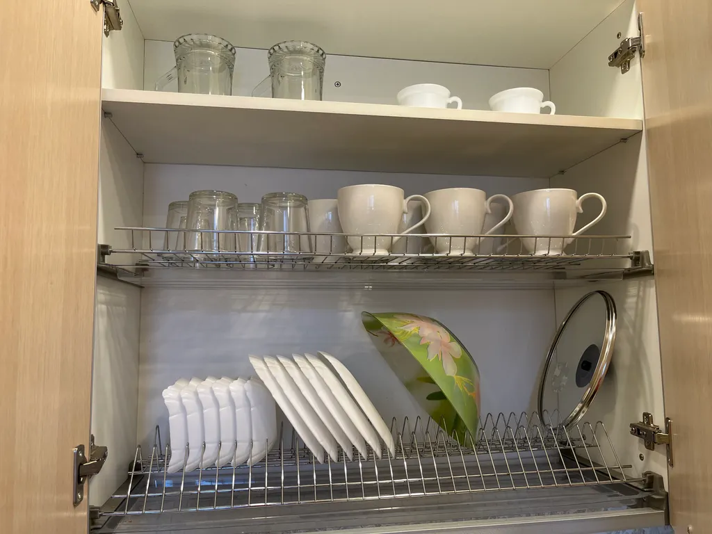 Для доброго гостя и ворота настежь