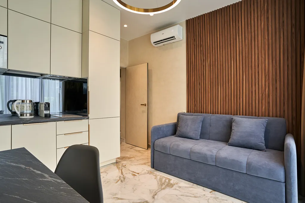 Метрополь ЛаМар (3-х комн люкс) апартаменты с балконом и бассейном на