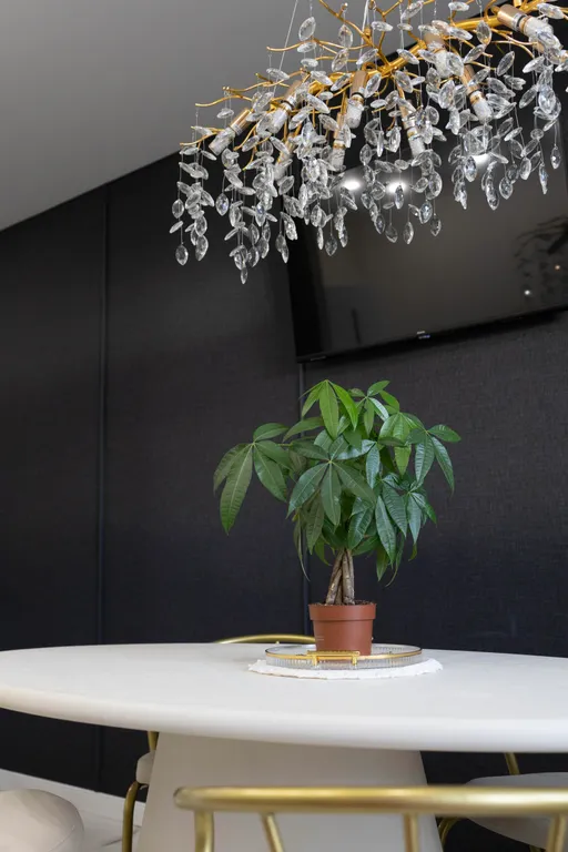 Шикарная квартира с дизайнерским ремонтом