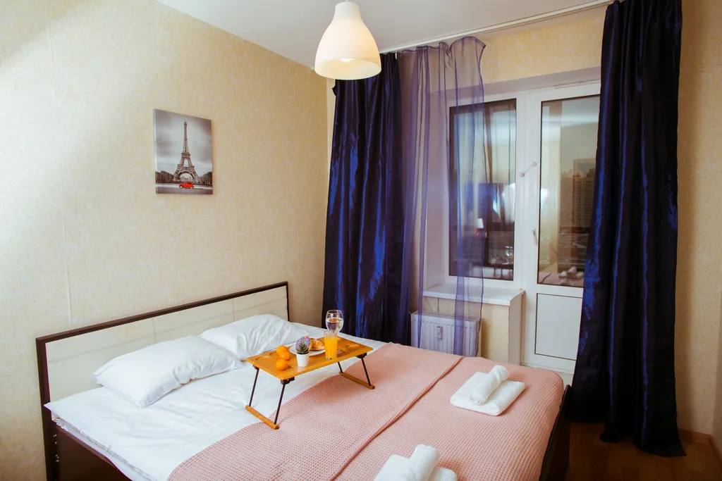 Уютная однокомнатная квартира на Парнасе — аренда посуточно в Парголово