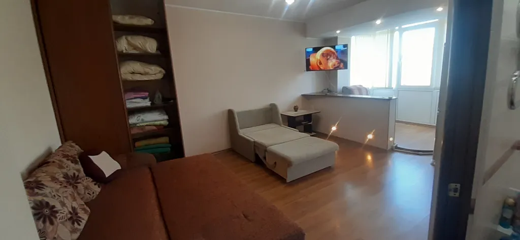 Студия на ялтинской