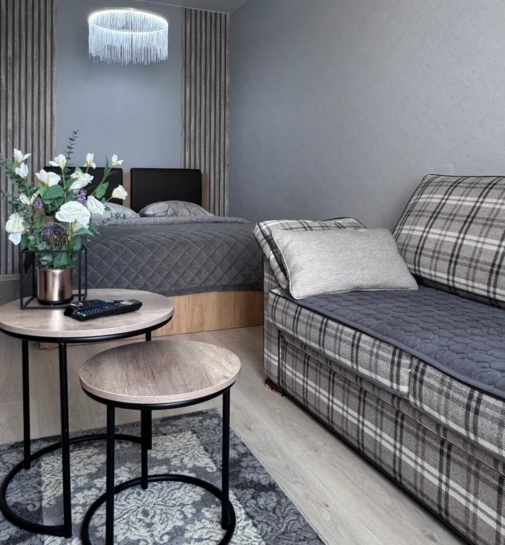 1-комнатная квартира кузьминки недалёко от g-drive арены — аренда посуточно в Омск