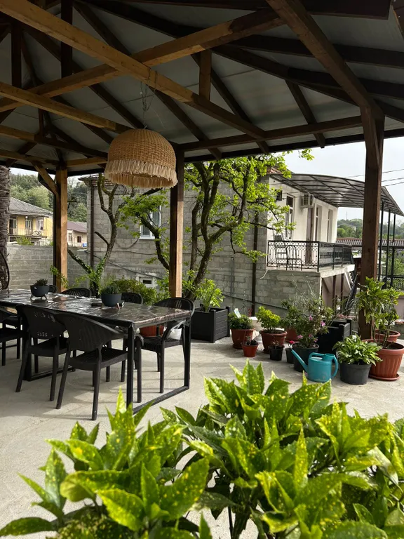 Коттедж Дом отдыха Casa-Colina с видом на море и горы — Сухум