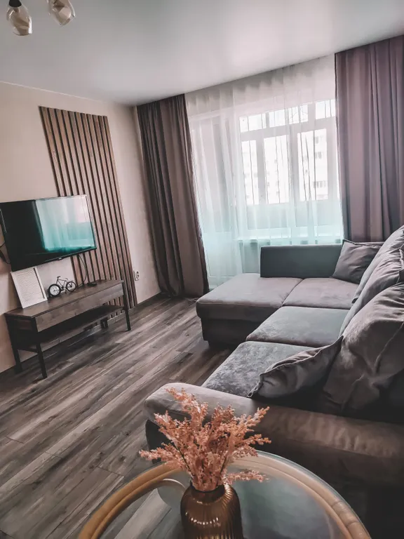 Уютная трёхкомнатная квартира — аренда посуточно в Барнаул