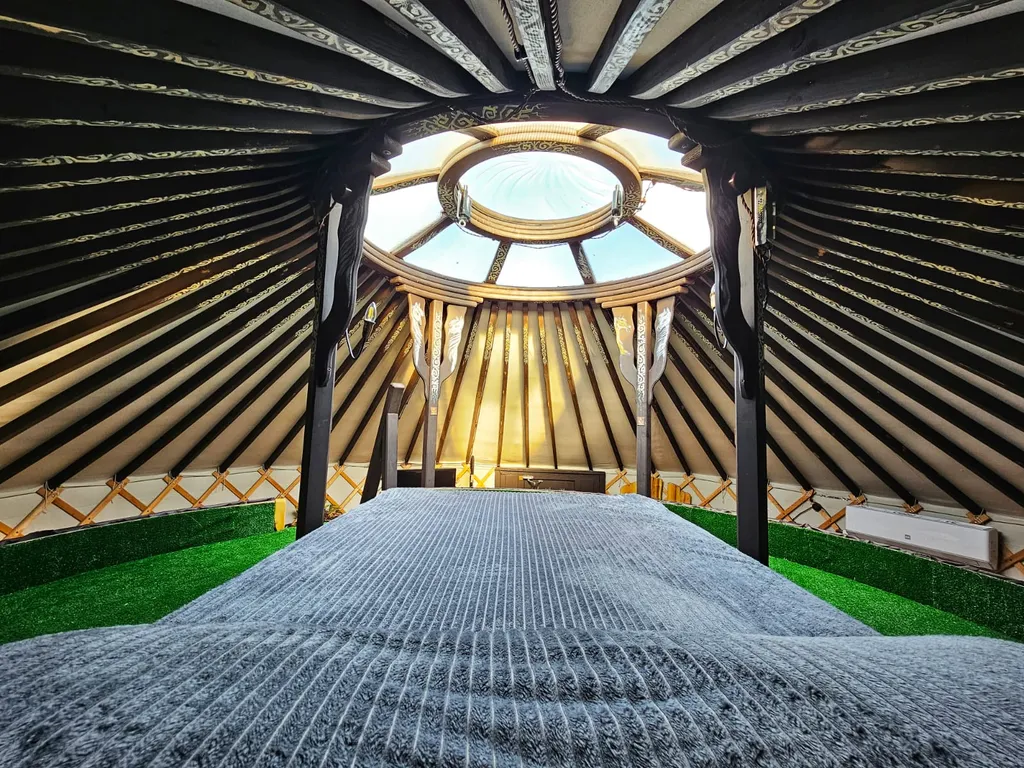 Большая Монгольская юрта