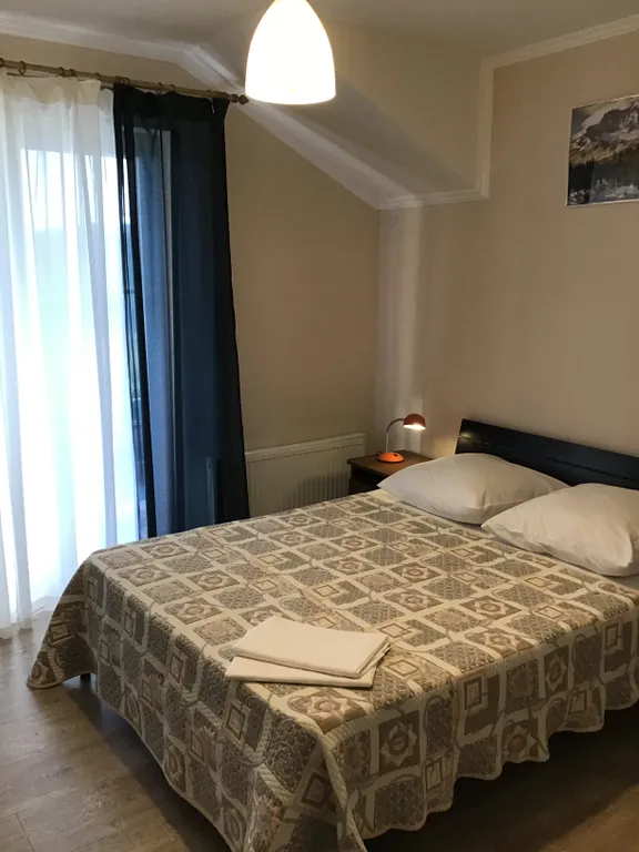 Коттедж Домик в бухте — Геленджик