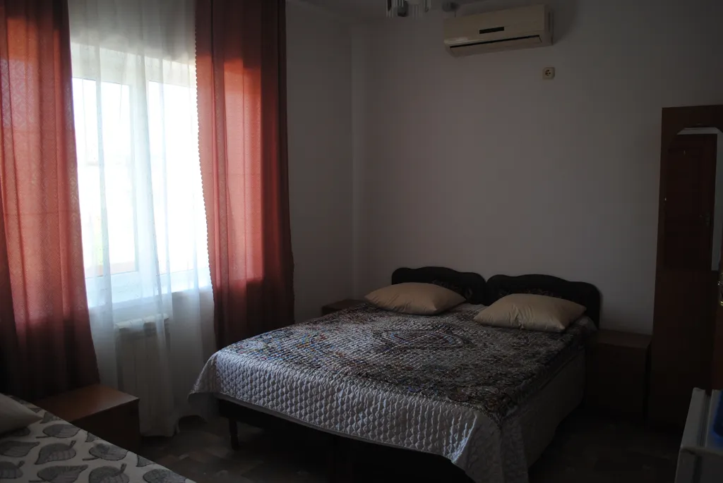 Квартира Комната — аренда посуточно в Витязево