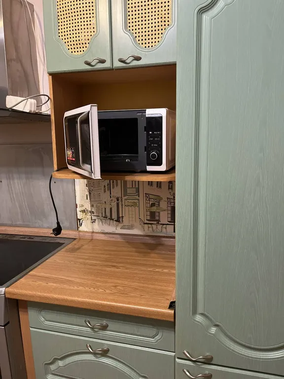 Квартира Просторная квартира с 2-изолированными комнатами и большой кухней — Санкт-Петербург