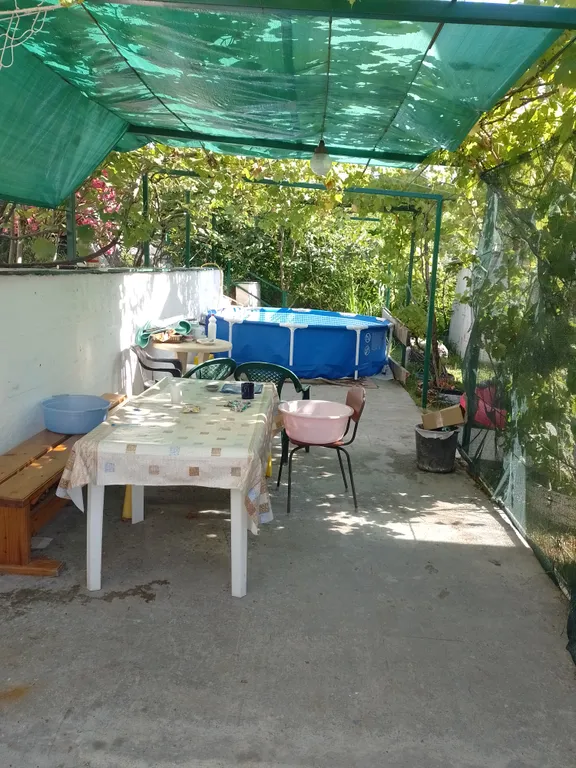 Уютный домик с видом на горы и море