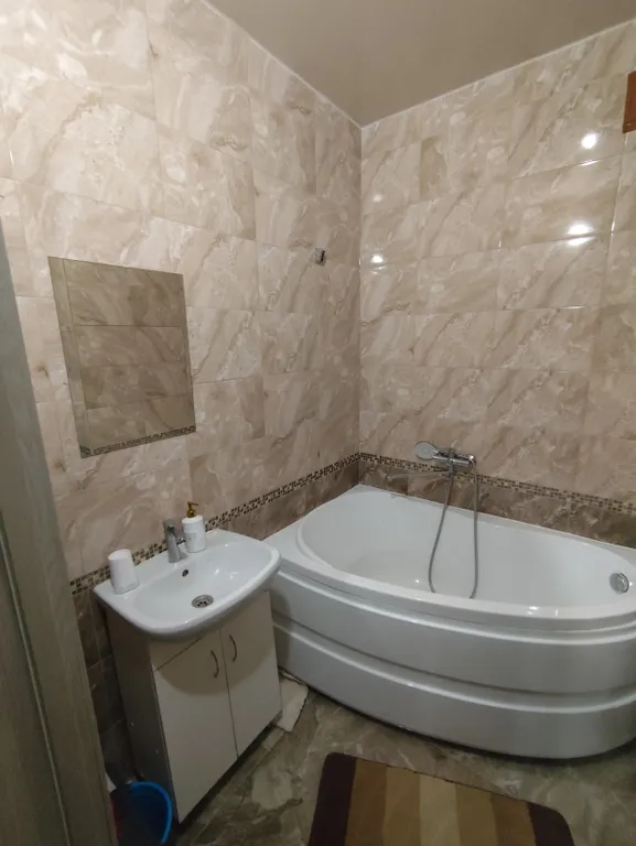 Уютная 2 комнатная квартира