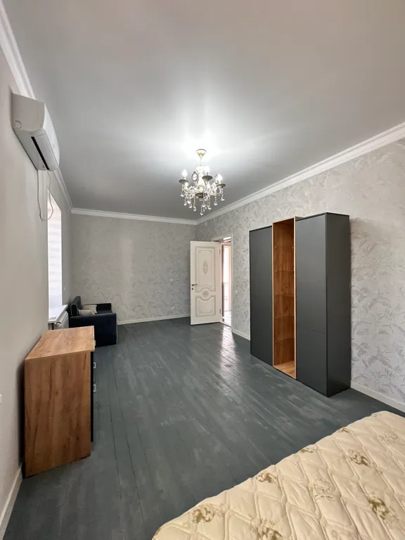 Сдается новый дом у берега моря.