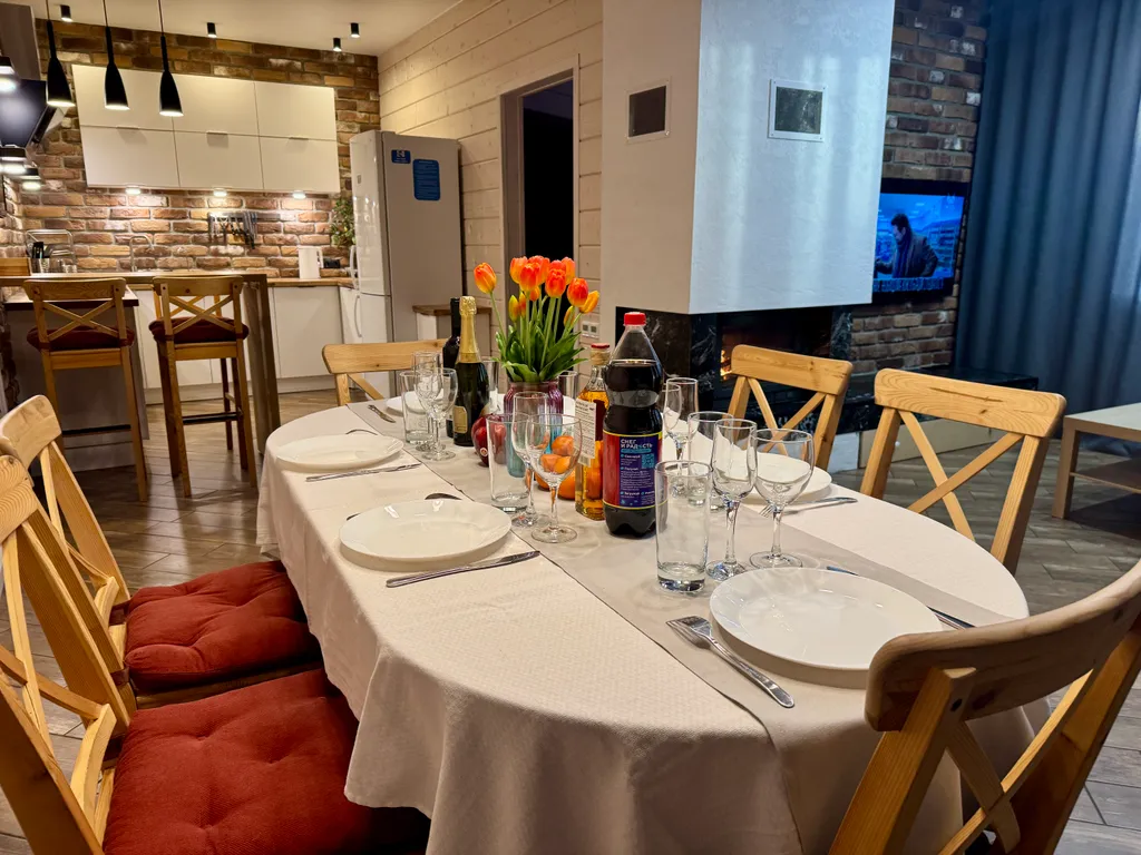 Коттедж Дом с камином, где можно приготовить пиццу в печи. Красное Село — Красное Село