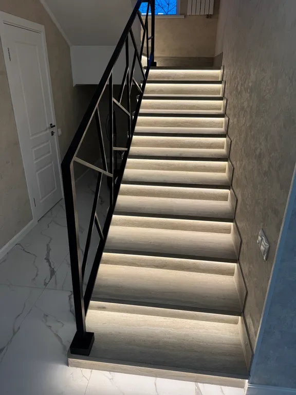 Двухэтажный дом с баней на дровах и мангальной зоной