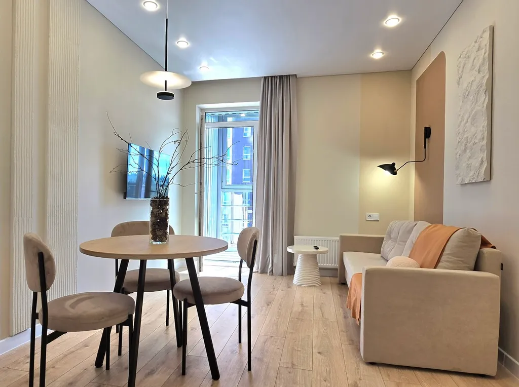 Дизайнерская квартира в сердце города - 7 минут от центра