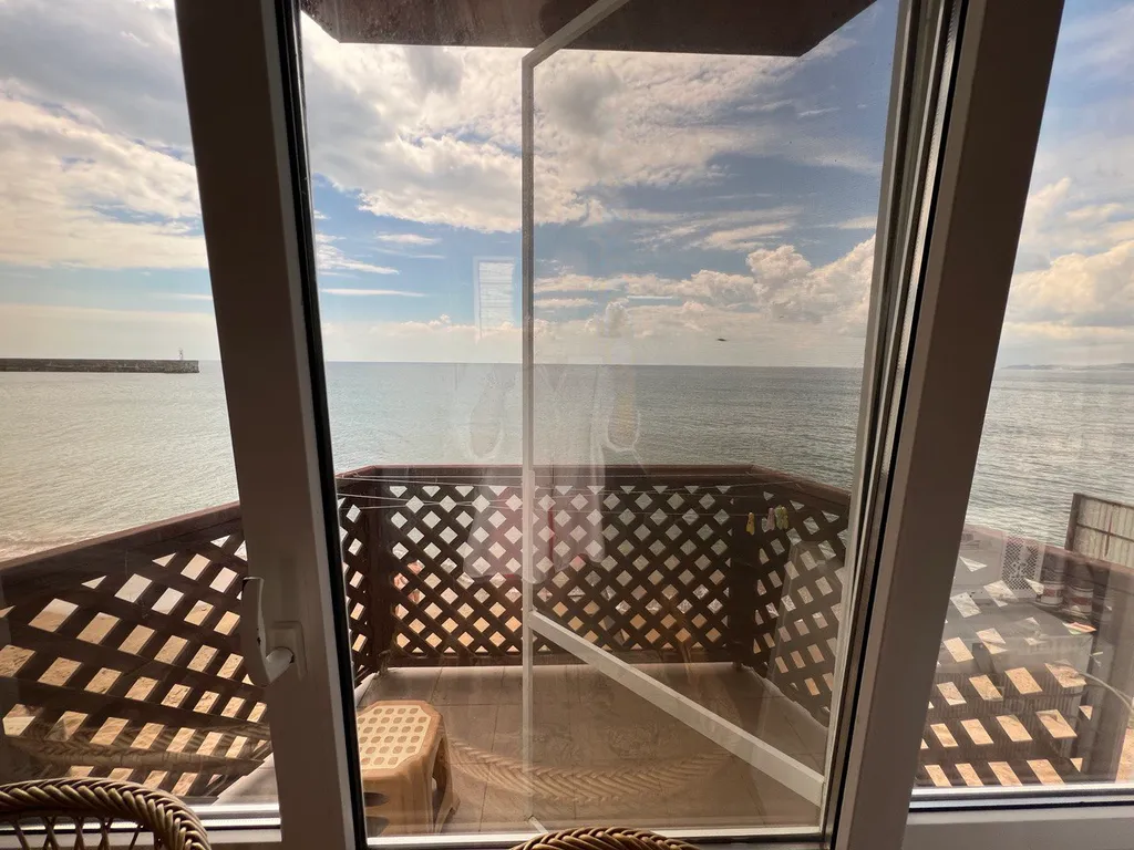 Коттедж Двухэтажный эллинг на берегу моря — аренда посуточно в Приморский