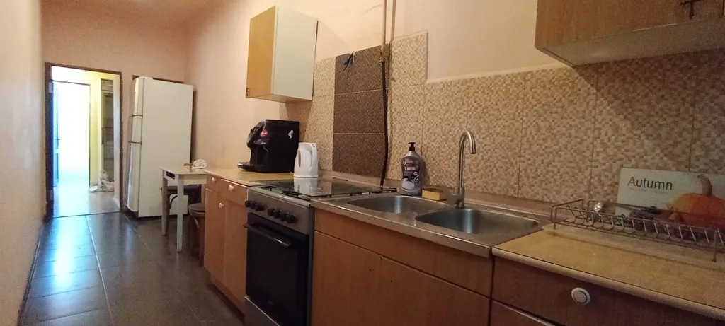 Уютный гостевой дом с частными комнатами и общим санузлом