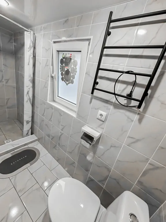 Уютный домик для двоих с мангалом и парковкой на территории