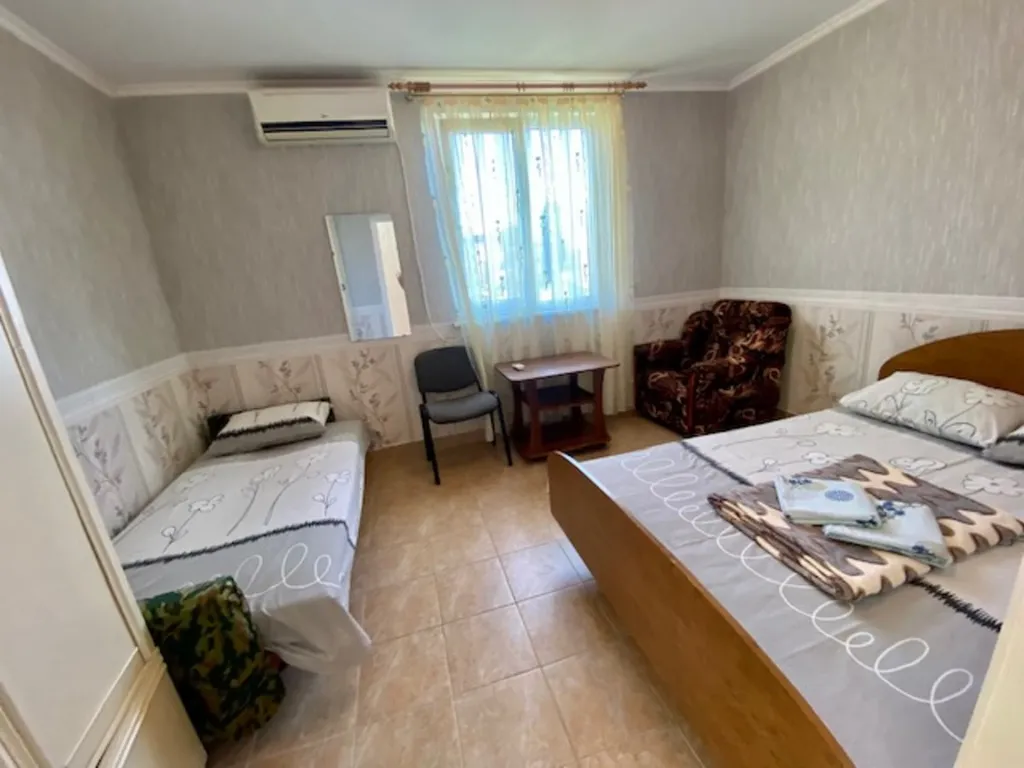 Квартира Комната — аренда посуточно в Лоо