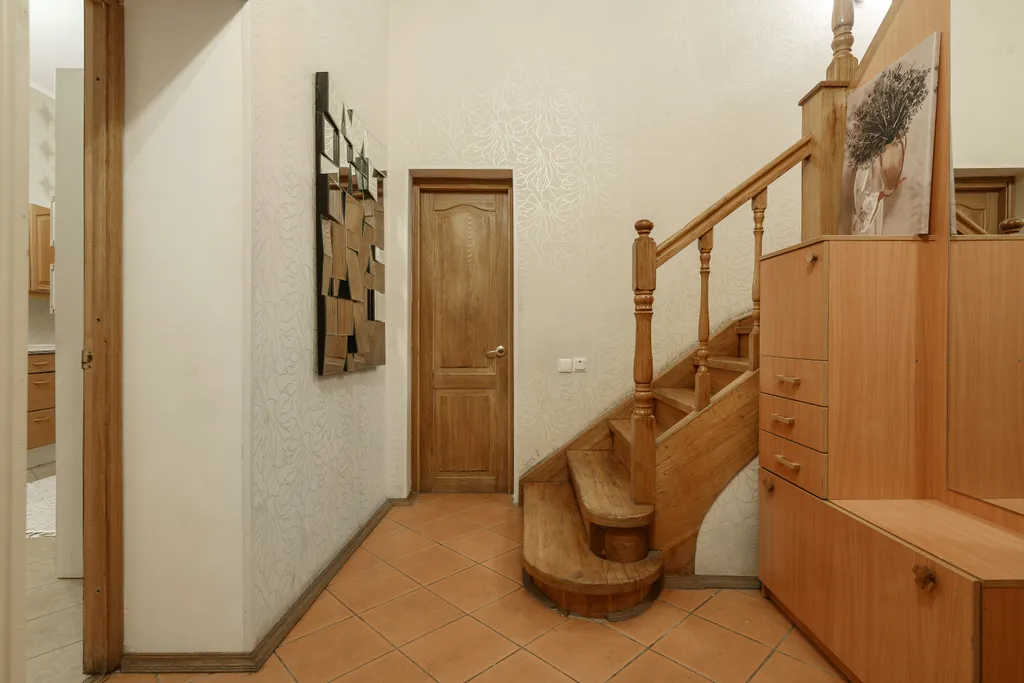 Двухэтажная квартира 100 м²с сауной в центре исторического Выборга