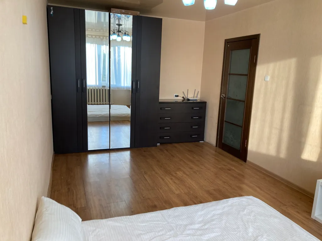 Солнечная квартира с просторной кухней