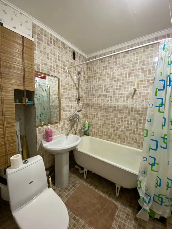 Двухкомнатная квартира у стадиона Юность