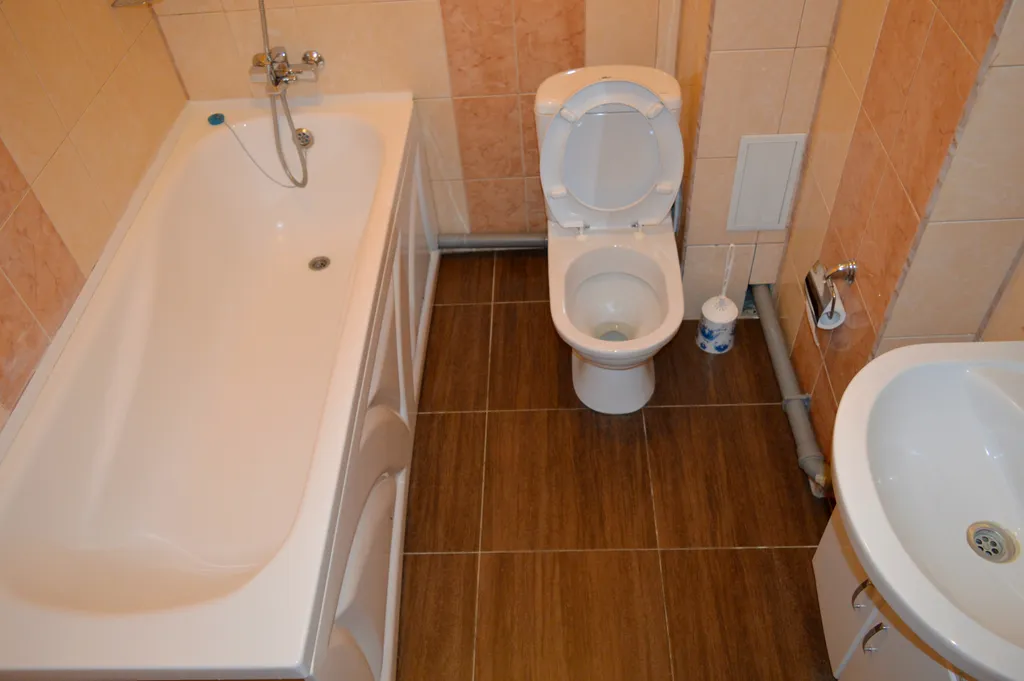 Эконом двушка в районе площади Победы