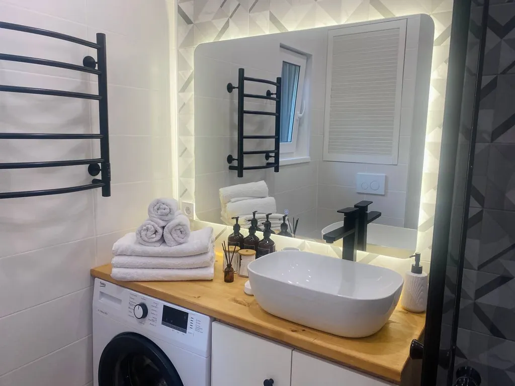 Современный дом с панорамными окнами