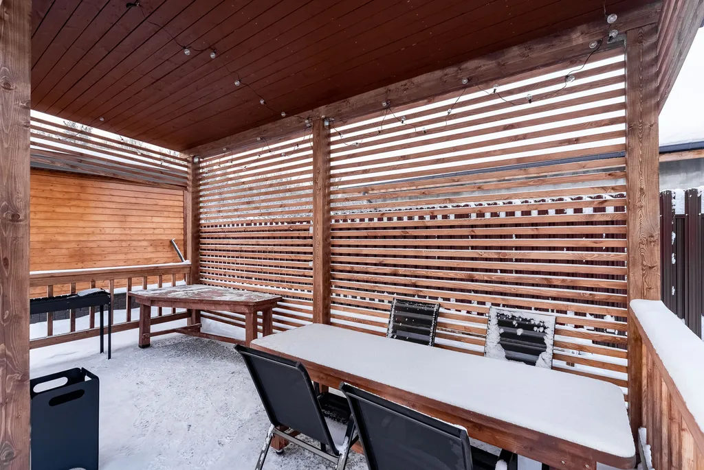 Уютный коттедж с горячей купелью и сауной - 10 минут от города