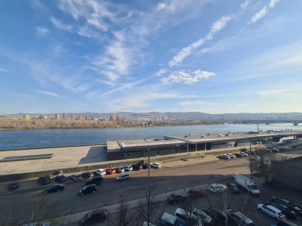 Уютная, тихая, атмосферная квартира с видом на Енисей