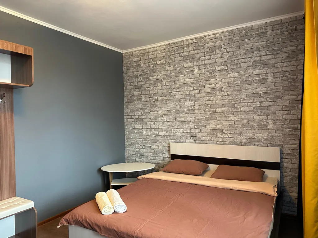 Квартира 3-комнатная на Энтузиастов — аренда посуточно в Новый Уренгой