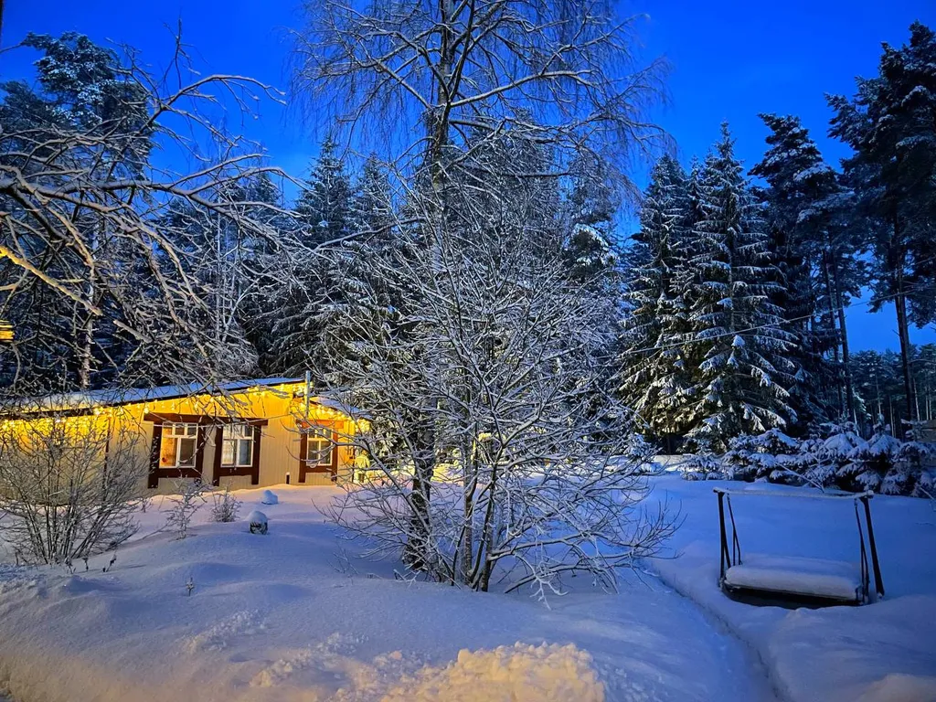 Коттедж в 100 метрах от озера