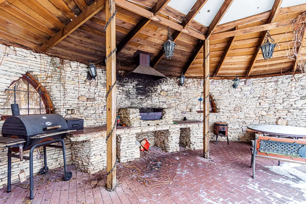 6-комнатный Дом