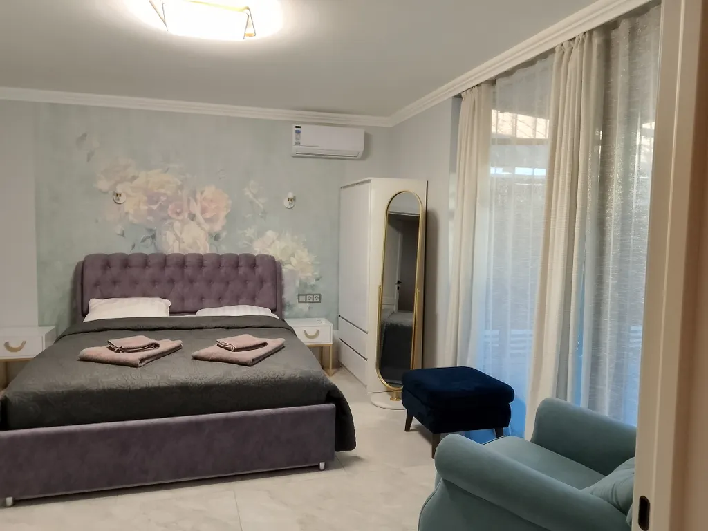 Уютный дом для большой компании