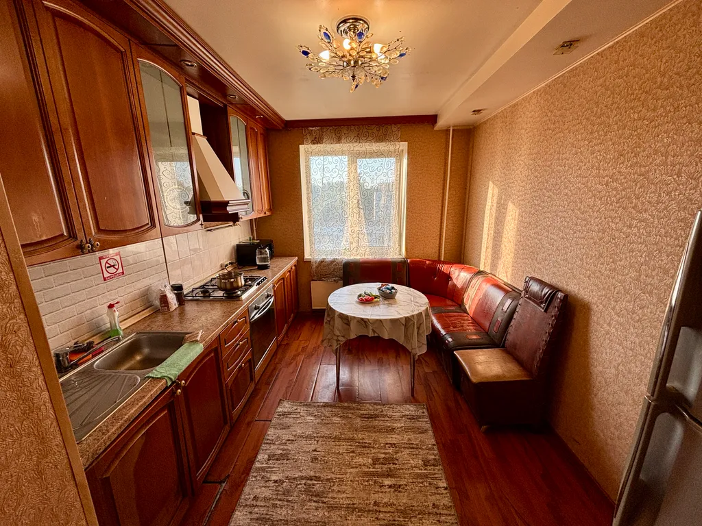 Трёхкомнатная квартира в Калининце