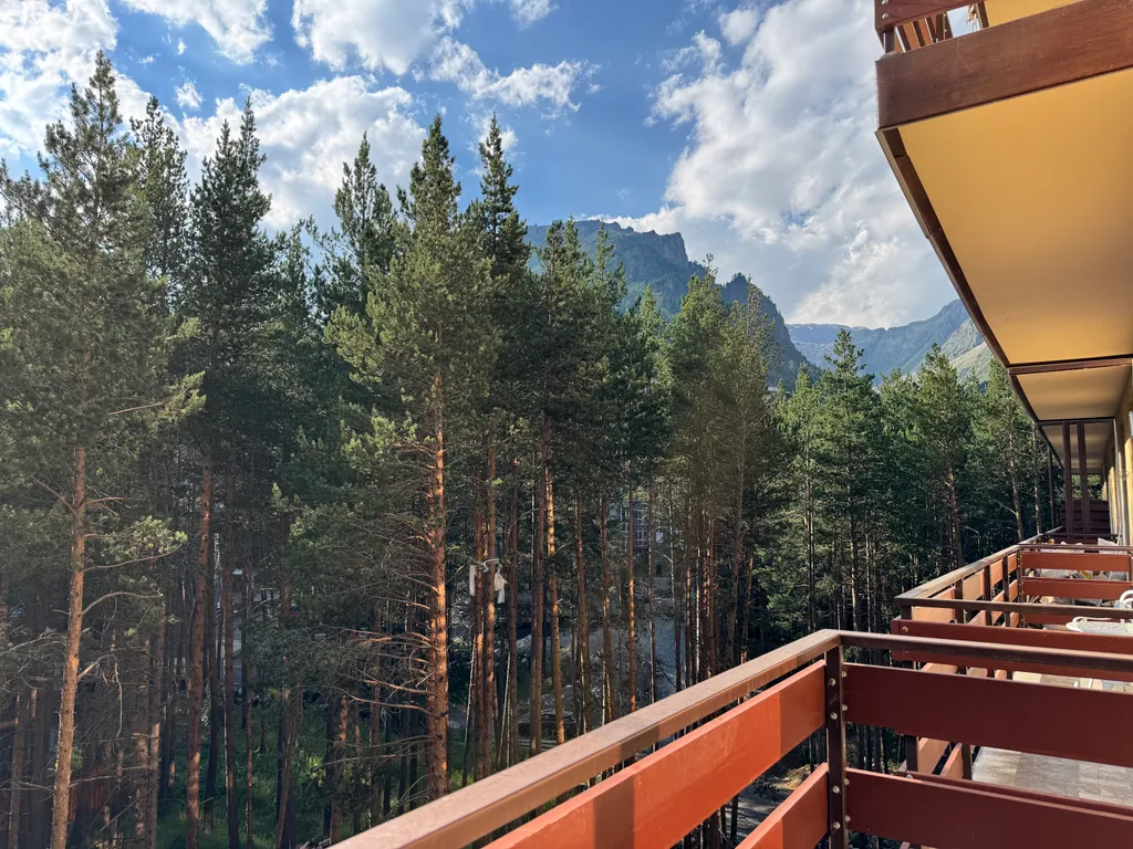 Видовая квартира у подножья гор