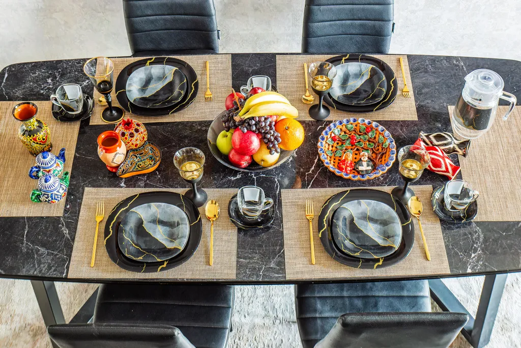 Modern Stroy 77 by Royal rentals