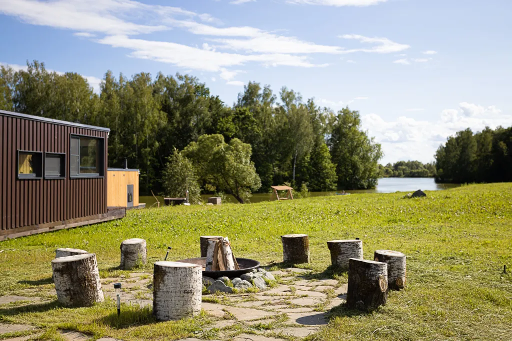 Семейный дом с видом на реку