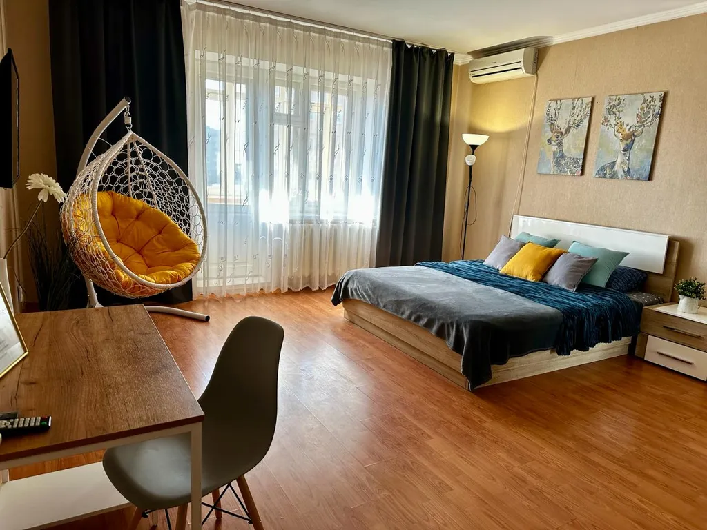 Двухкомнатная квартира в центре старого города