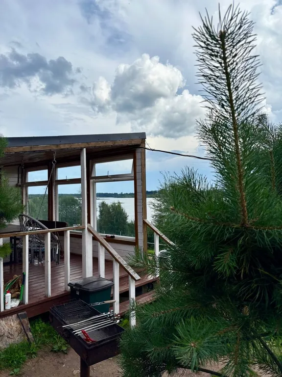 Коттедж Дом у озера — Ланино