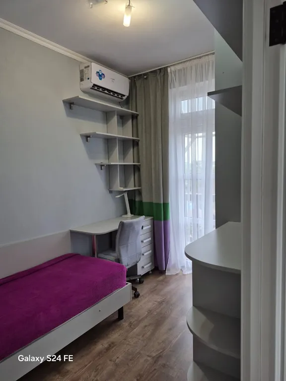 Дом с видом на море и Генуэзскую крепость